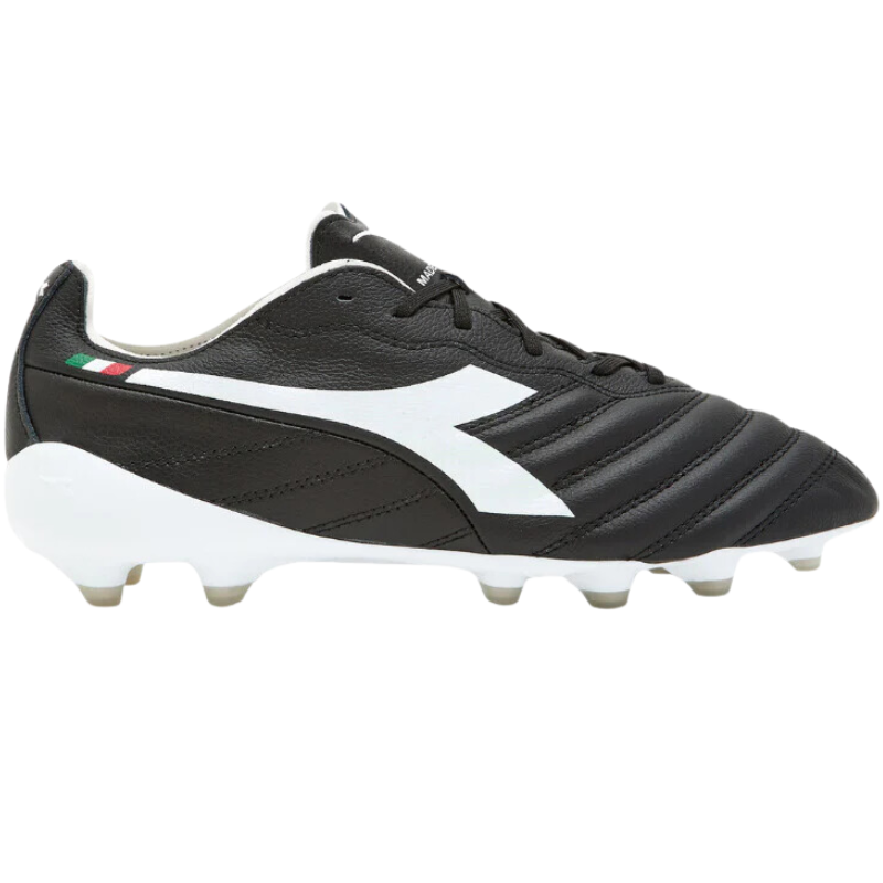 Diadora men's soccer cleats sales