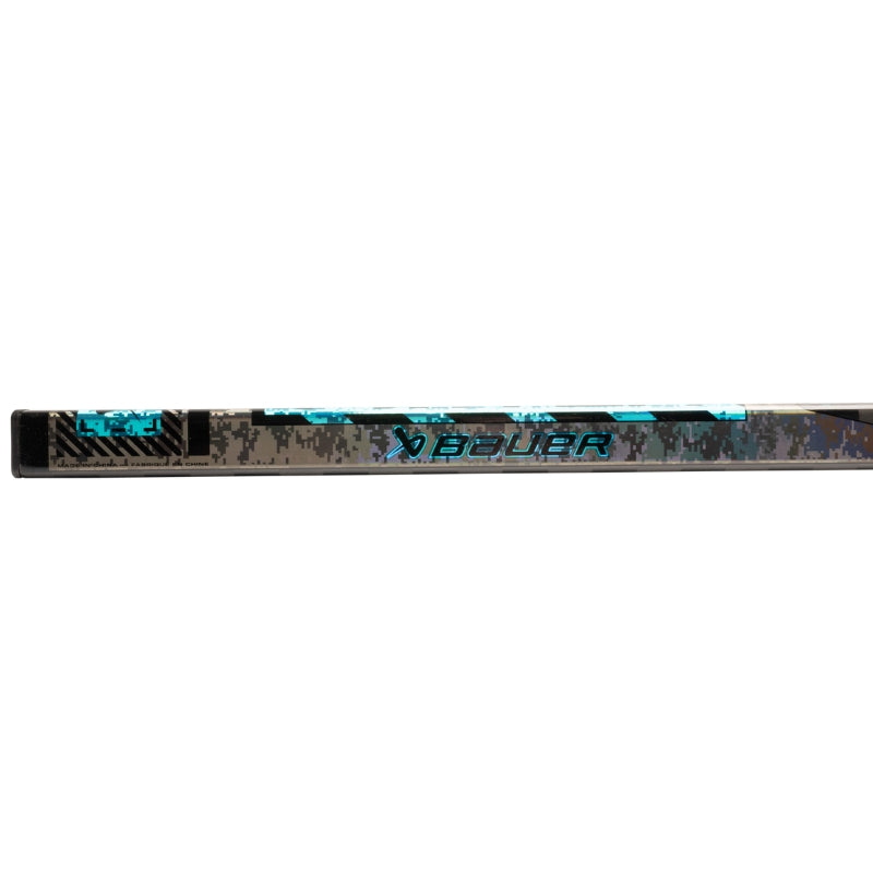 Bauer Hockey Sticks Bauer Twitch Grip (2024) Senior Black/Gray/Blue side horizontal close-up showing &