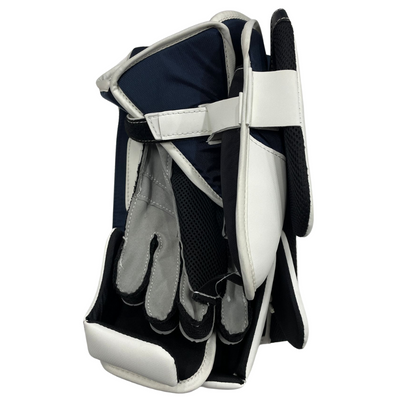 CCM Goalie Blockers CCM Axis 1.9 Source Exclusive (2020) Senior White/Navy/Silver back (glove)