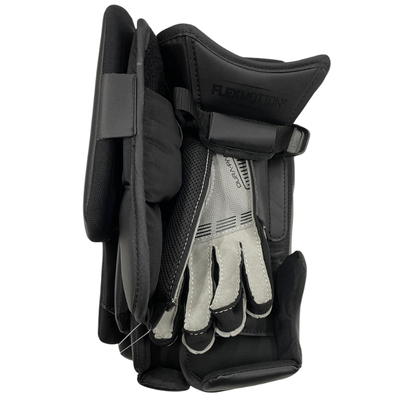 CCM Goalie Blockers CCM Extreme Flex 6.9 Source Exclusive (2023) Intermediate Black glove side