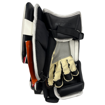 CCM Ice Hockey Goalie Blockers CCM EFLEX 6 Demo (2023) Senior White/Black glove side