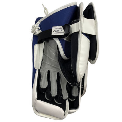 CCM Extreme Flex E4.9 Goalie Blocker - Source Exclusive - Intermediate (2019)