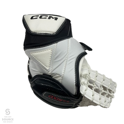 CCM Axis 2.9 Goalie Glove - Intermediate
