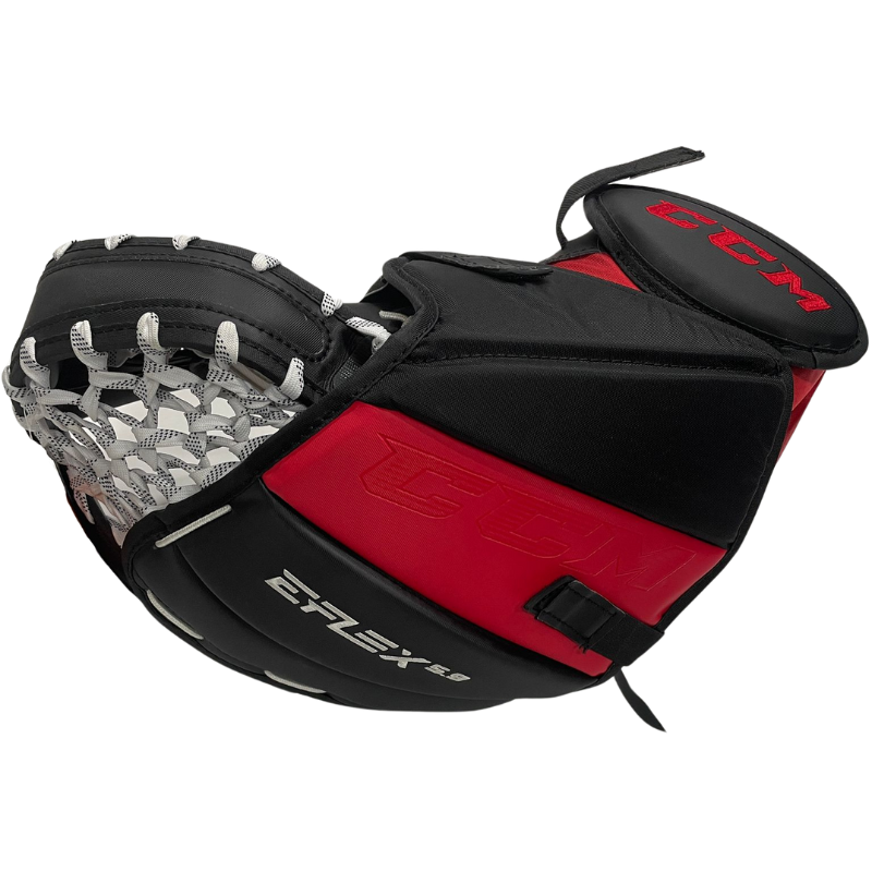 CCM Extreme Flex E5.9 Goalie Catcher Regular - Intermediate
